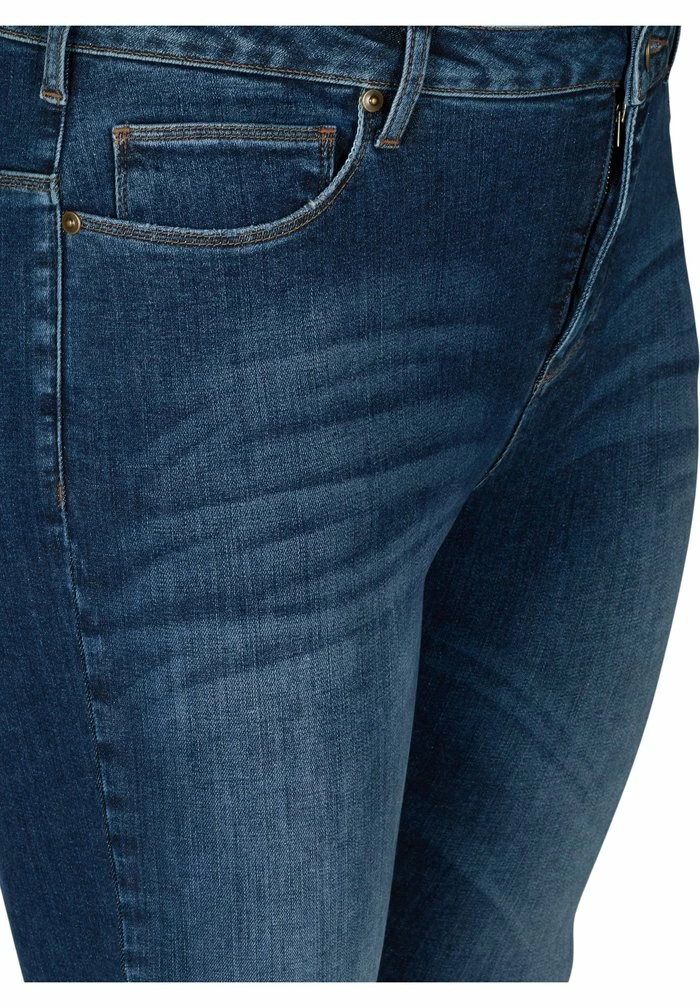 Zizzi Jean Slim - Blue Denim 3 Zizzi Jean Slim - Blue Denim – Image 3