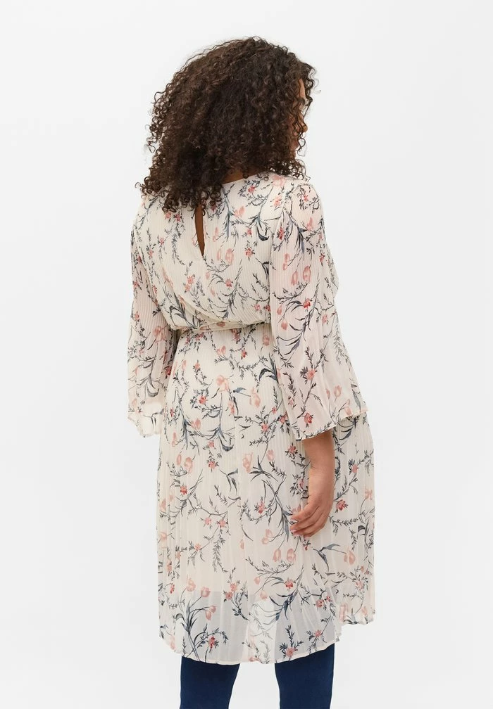 Zizzi Robe De Jour - Beige 3 Zizzi Robe De Jour - Beige – Image 3