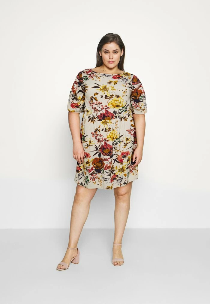 Zizzi LIV MIDI DRESS - Robe De Jour - Beige Flower 2 Zizzi LIV MIDI DRESS - Robe De Jour - Beige Flower – Image 2