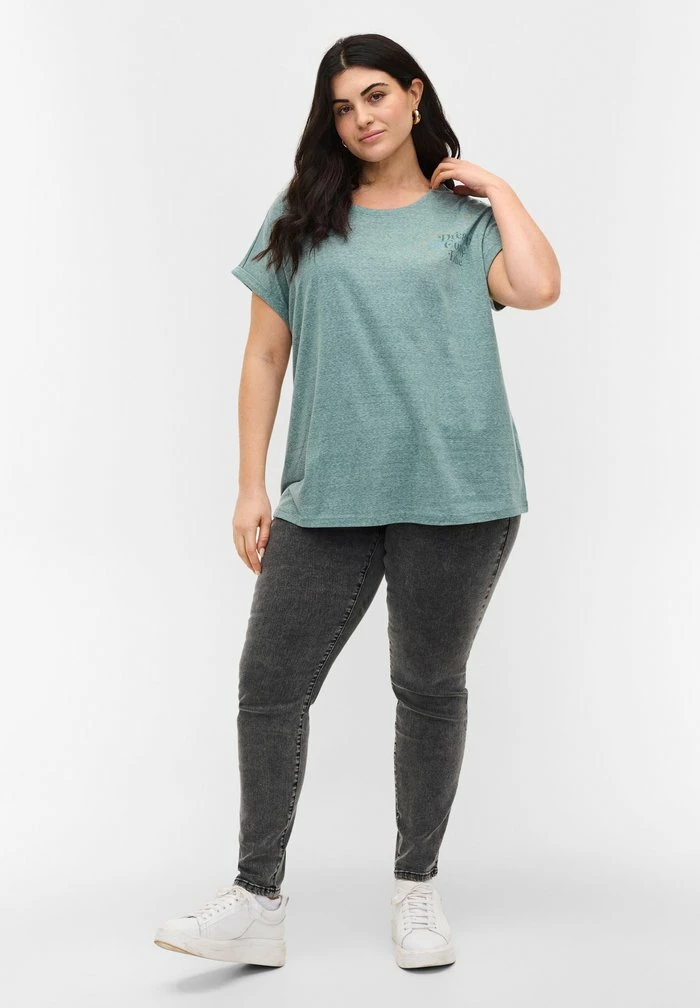 Zizzi T-shirt Imprimé - Green 1 Zizzi T-shirt Imprimé - Green