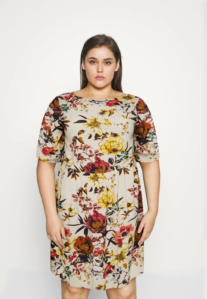 Zizzi LIV MIDI DRESS - Robe De Jour - Beige Flower 1 Zizzi LIV MIDI DRESS - Robe De Jour - Beige Flower