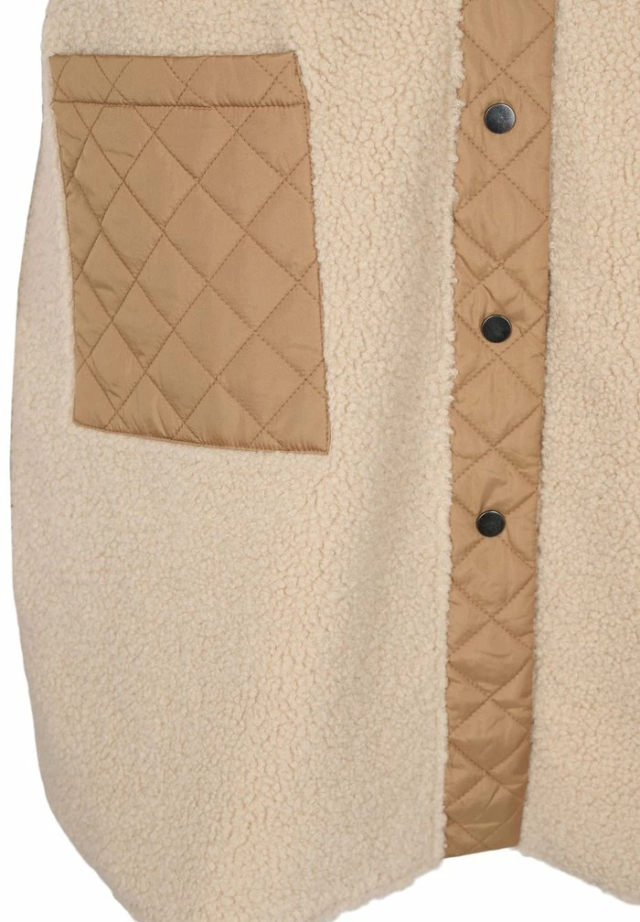 Zizzi Veste Sans Manches - Sand 6 Zizzi Veste Sans Manches - Sand – Image 6