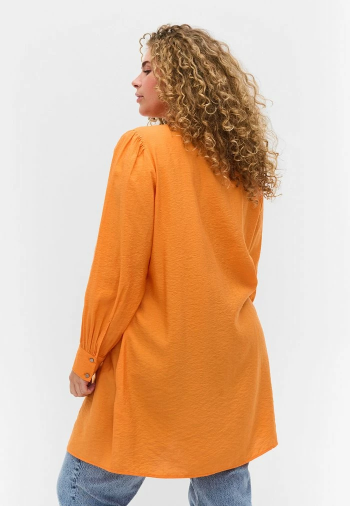 Zizzi BUTTONS AND RUFFLE DETAILS - Tunique - Tangelo 3 Zizzi BUTTONS AND RUFFLE DETAILS - Tunique - Tangelo – Image 3