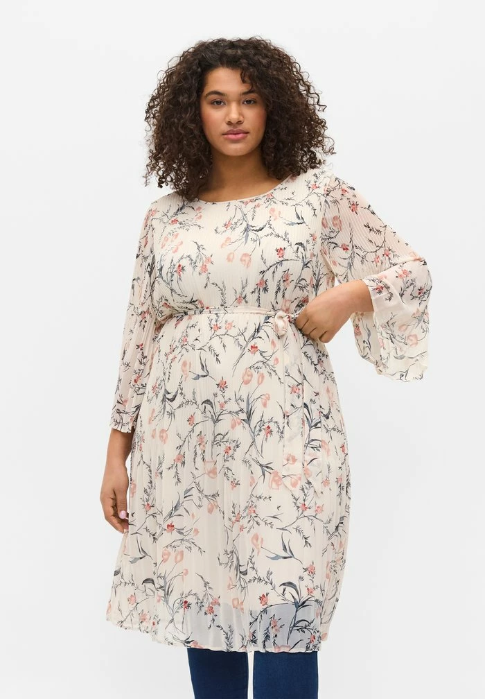 Zizzi Robe De Jour - Beige 1 Zizzi Robe De Jour - Beige
