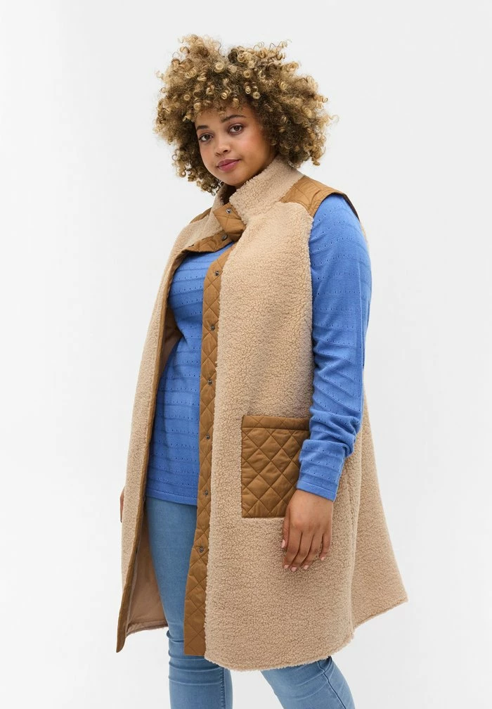 Zizzi Veste Sans Manches - Sand 1 Zizzi Veste Sans Manches - Sand