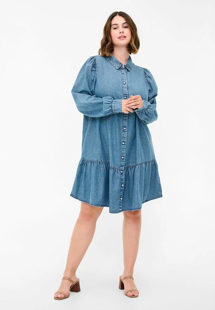 Zizzi Robe En Jean - Blue Denim 2 Zizzi Robe En Jean - Blue Denim – Image 2