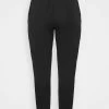 Zizzi CHRISTINA LONG PANTS - Pantalon De Survêtement - Black -France Zizzi Soldes 2022 82913d2bd5474f1792ca7013134b9dcf