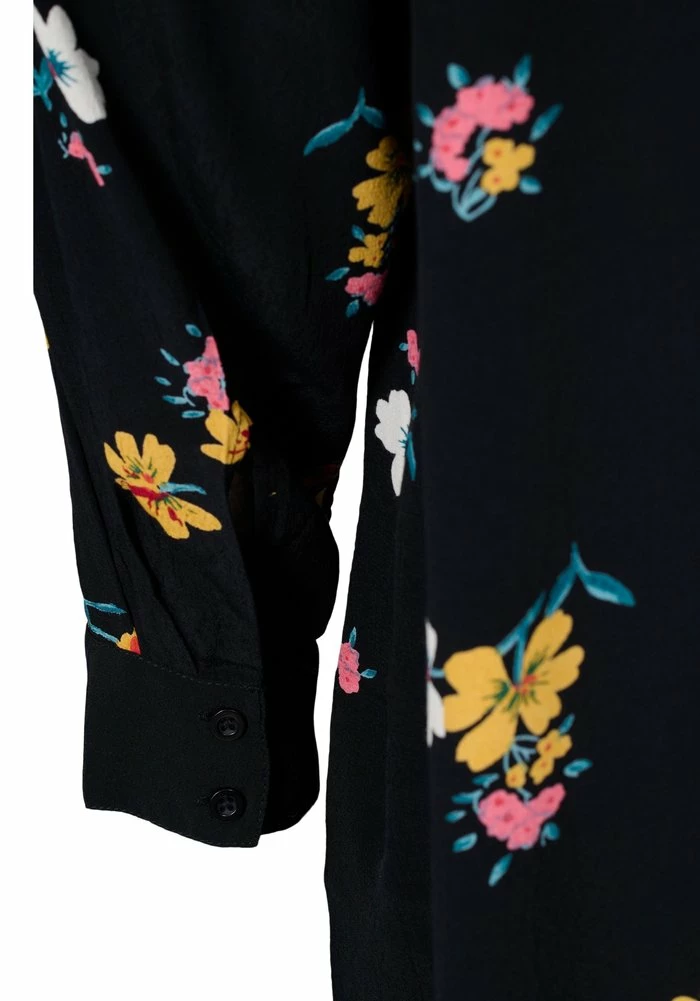 Zizzi Blouse - Black Flower 4 Zizzi Blouse - Black Flower – Image 4
