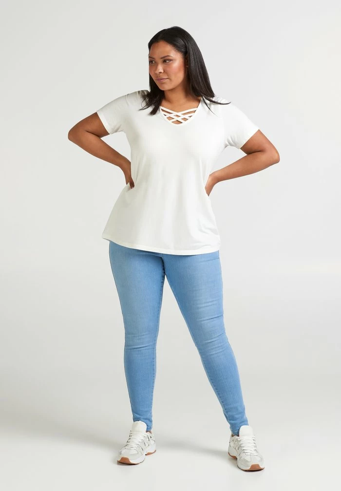 Zizzi T-shirt Imprimé - Off White 2 Zizzi T-shirt Imprimé - Off White – Image 2