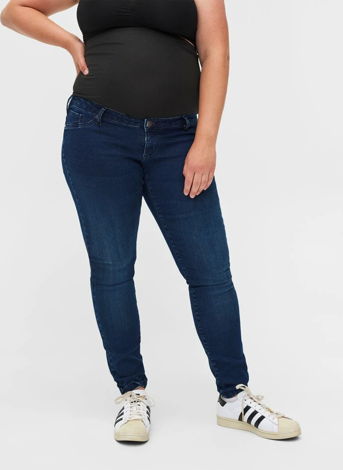 Zizzi AUS CHUNG - Jean Slim - Dark Blue Denim 1 Zizzi AUS CHUNG - Jean Slim - Dark Blue Denim