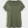 Zizzi EFANNEY BUTTON TEE - T-shirt Basique - Thyme 10 Zizzi EFANNEY BUTTON TEE - T-shirt Basique - Thyme -France Zizzi Soldes 2022 a9a4d113fcd94f239b15c7ba55382ee1