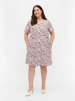 Zizzi SHORT SLEEVED FLORAL - Robe De Jour - Dusty Flower Mix