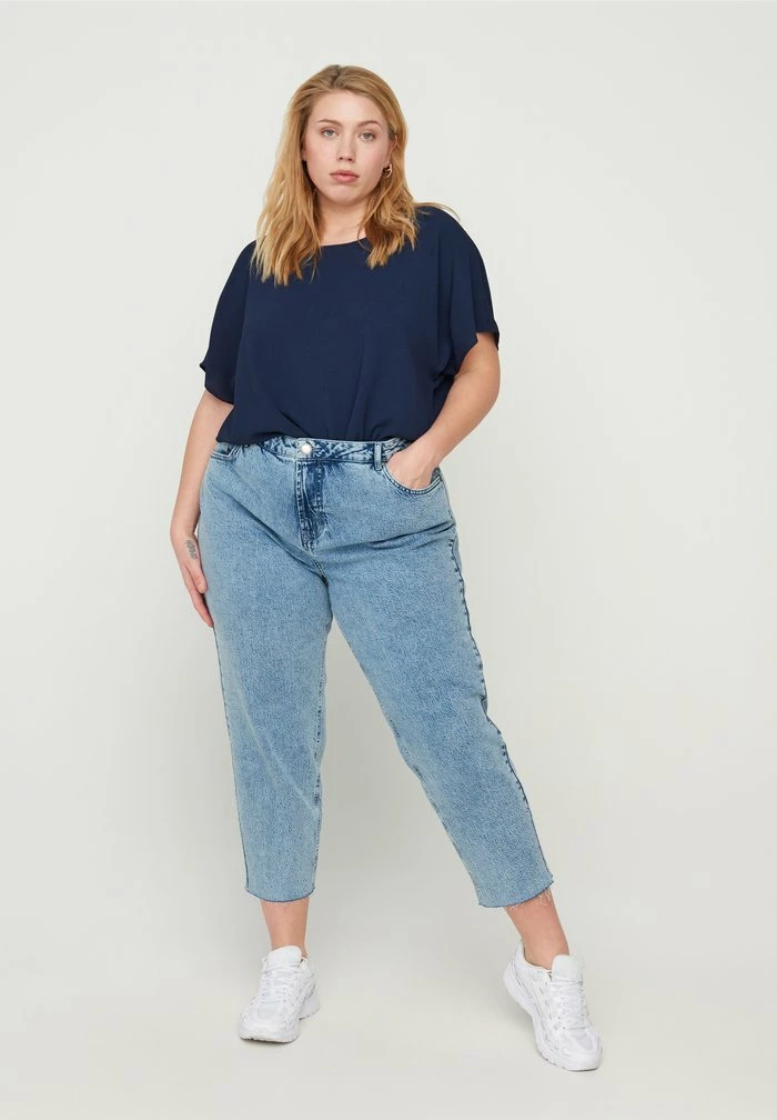 Zizzi Blouse - Blue 2 Zizzi Blouse - Blue – Image 2