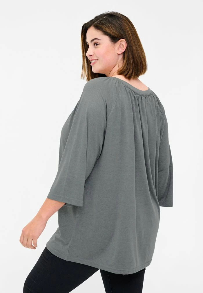 Zizzi Blouse - Green 3 Zizzi Blouse - Green – Image 3