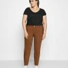 Zizzi JANN AMY - Jeans Skinny - Brown 6 Zizzi JANN AMY - Jeans Skinny - Brown -France Zizzi Soldes 2022 ce7d47411d1041b3a8935586c160b0ea