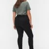 Zizzi Jean Slim - Black -France Zizzi Soldes 2022 d36b410f431647848c057e9b2d39e45c