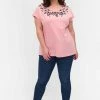 Zizzi T-shirt Imprimé - Blush Mel Leaf 7 Zizzi T-shirt Imprimé - Blush Mel Leaf -France Zizzi Soldes 2022 d5f00d6a83db478fbcd612a98eba07d4