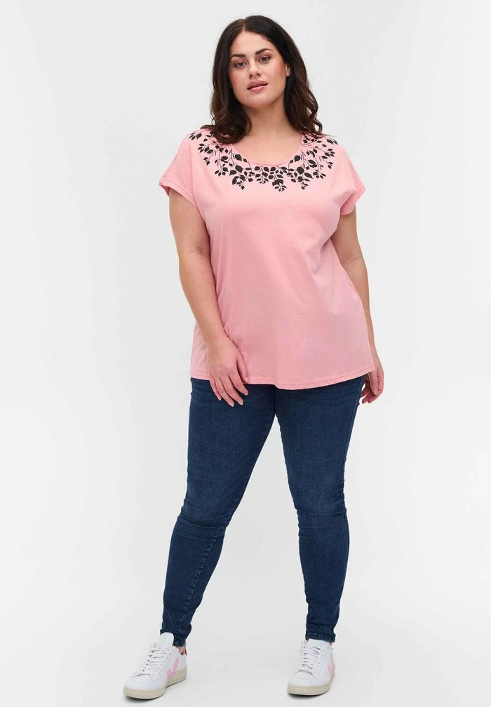 Zizzi T-shirt Imprimé - Blush Mel Leaf 2 Zizzi T-shirt Imprimé - Blush Mel Leaf – Image 2