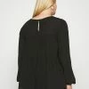Zizzi EROSE BLOUSE - Blouse - Black -France Zizzi Soldes 2022 d82510aadc4c4252bb51a003c7e1650d