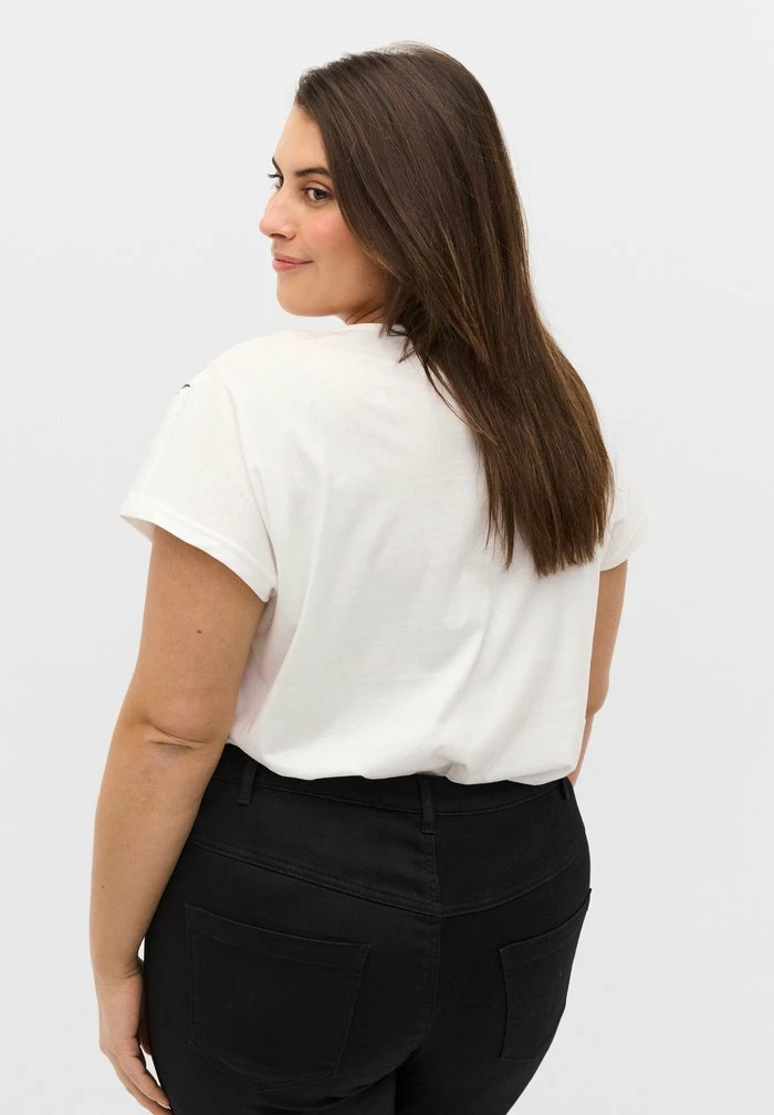 Zizzi T-shirt Imprimé - Warm Off White 3 Zizzi T-shirt Imprimé - Warm Off White – Image 3