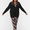 Zizzi Haut De Pyjama - Black Flower Aop -France Zizzi Soldes 2022 dee67e7f42c04110ac17b4d607114759