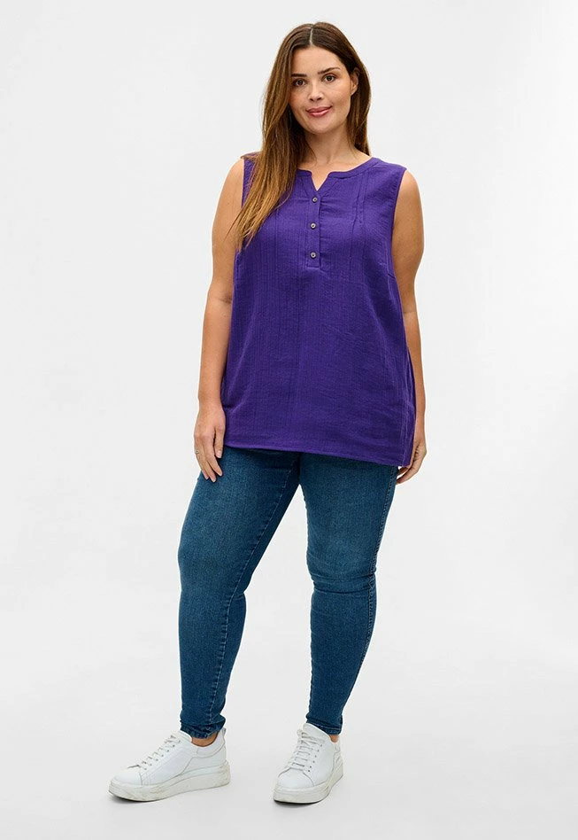 Zizzi WITH BUTTONS - Blouse - Violet Indigo 1 Zizzi WITH BUTTONS - Blouse - Violet Indigo