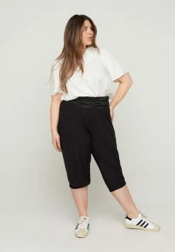 Zizzi LOOSE - Short - Black