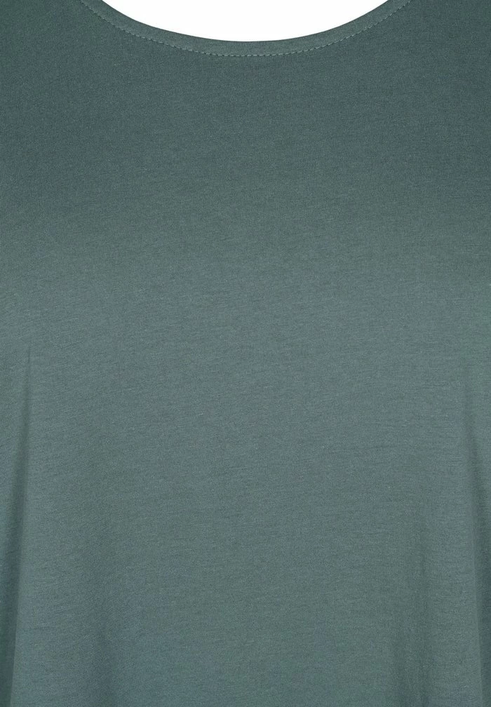 Zizzi T-shirt Basique - Green 6 Zizzi T-shirt Basique - Green – Image 6