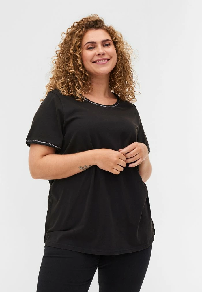 Zizzi T-shirt Imprimé - Black 1 Zizzi T-shirt Imprimé - Black