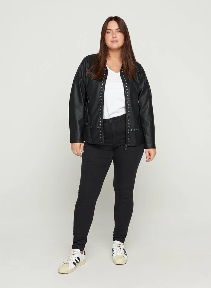 Zizzi Veste En Similicuir - Black 2 Zizzi Veste En Similicuir - Black – Image 2