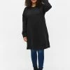 Zizzi MIT KAPUZE - Robe De Jour - Black Solid -France Zizzi Soldes 2022 eb2fc9a3bb2f445fa5d6fd87d918f4b9