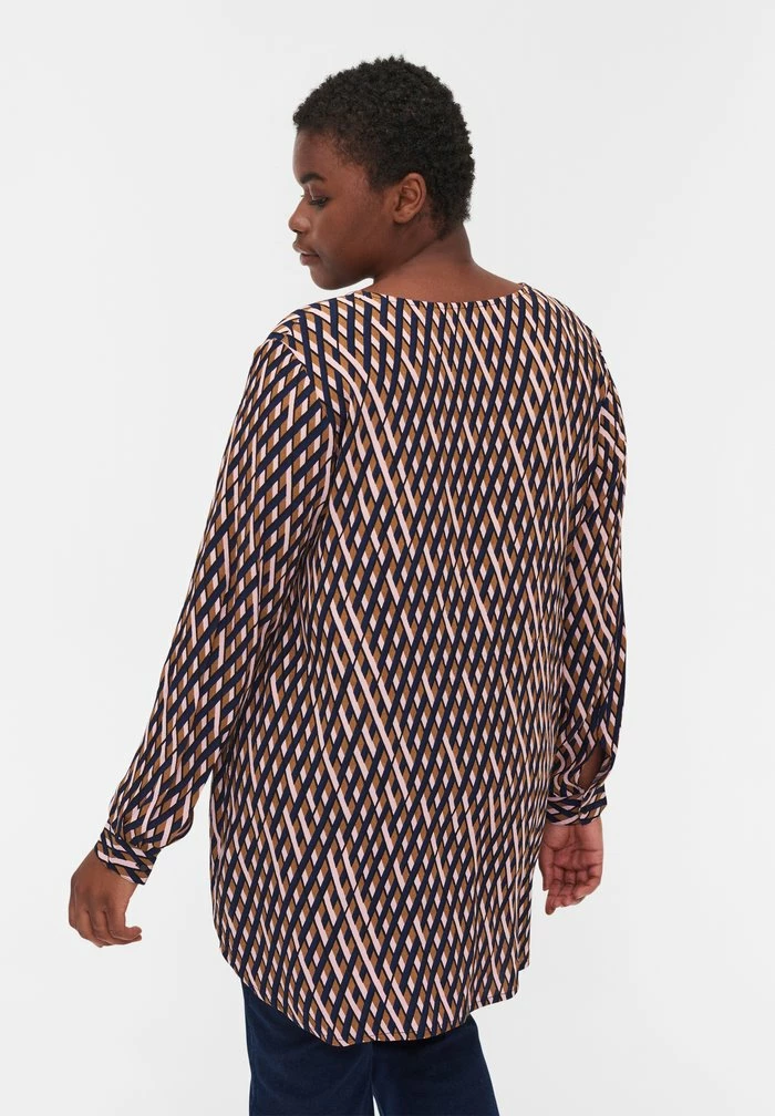 Zizzi BEDRUCKT - Blouse - Black 3 Zizzi BEDRUCKT - Blouse - Black – Image 3