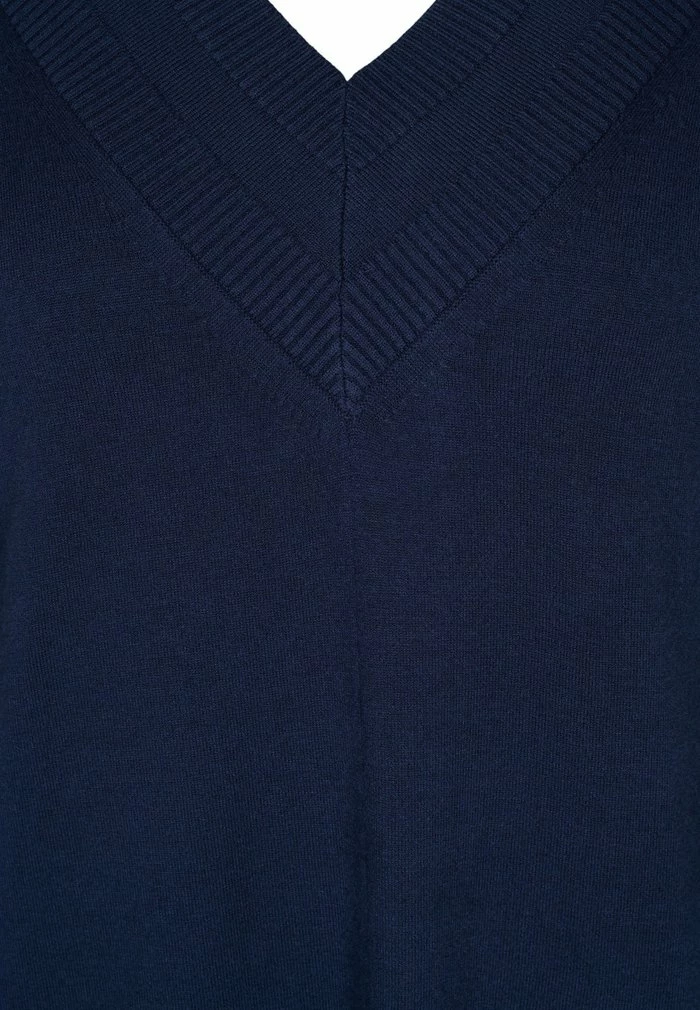 Zizzi Robe Pull - Navy Blazer 6 Zizzi Robe Pull - Navy Blazer – Image 6