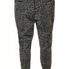 Zizzi MIT GLITZER UND LEOPARDENPRINT - Chino - Lurex Leo 11 Zizzi MIT GLITZER UND LEOPARDENPRINT - Chino - Lurex Leo -France Zizzi Soldes 2022 eed6178897334ff9a742e3c3162d3392