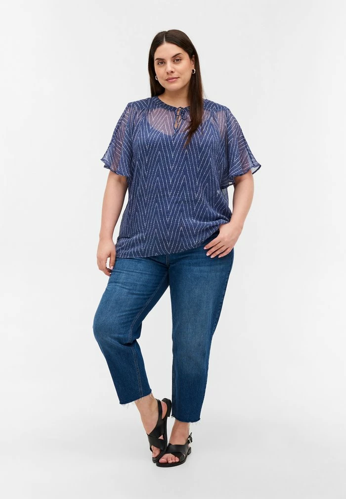 Zizzi Blouse - Blue Indigo Aop 2 Zizzi Blouse - Blue Indigo Aop – Image 2