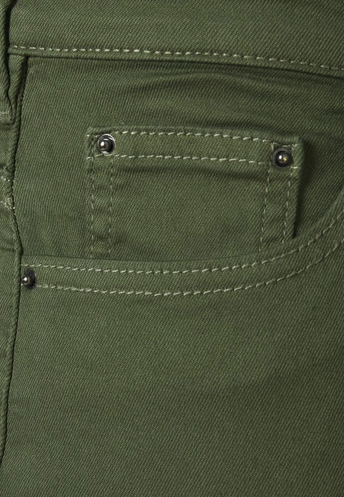 Zizzi JYUKI ANKLE PANT - Pantalon Classique - Army Green 5 Zizzi JYUKI ANKLE PANT - Pantalon Classique - Army Green – Image 5